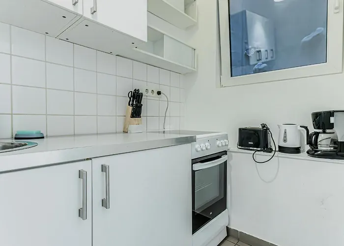 Elegant & Spacious 2br In The Center Apartamento Viena