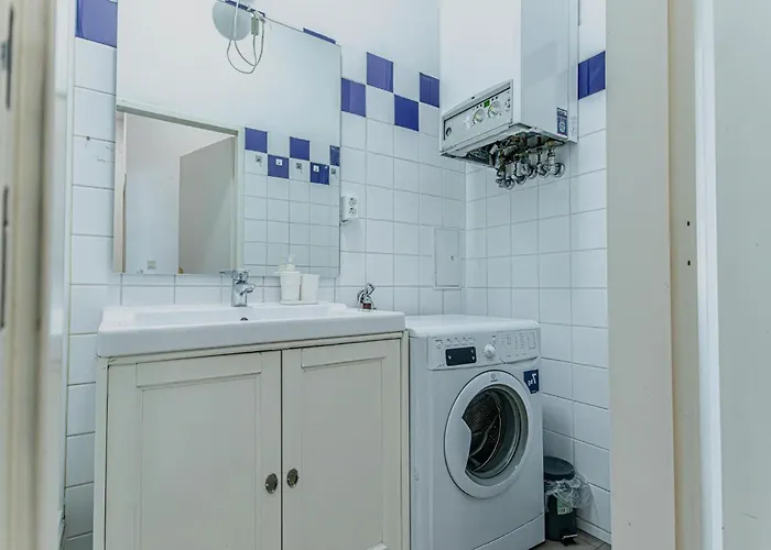 Apartamento Elegant & Spacious 2br In The Center Viena
